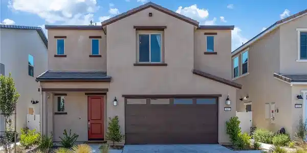 843 Longhorn Way