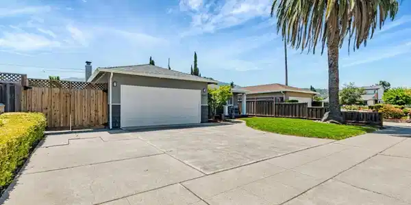 1642 Orchard View Drive