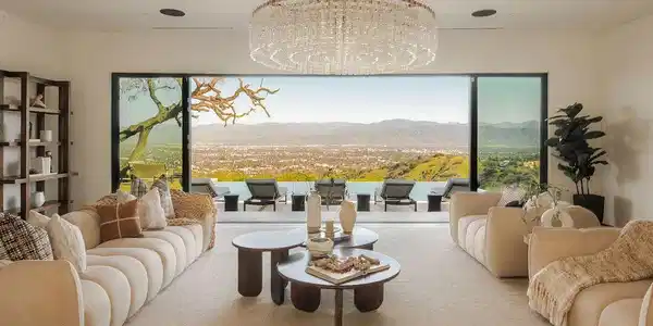 13331 Mulholland Drive