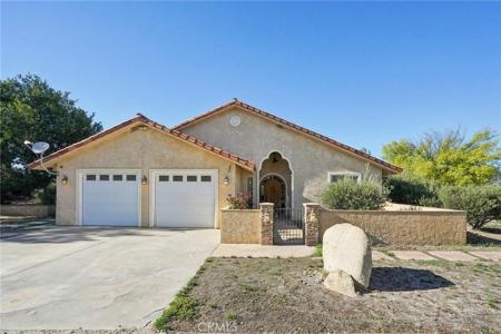 41810 Lakefront