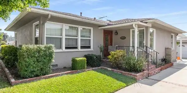 2208 Whitney Drive
