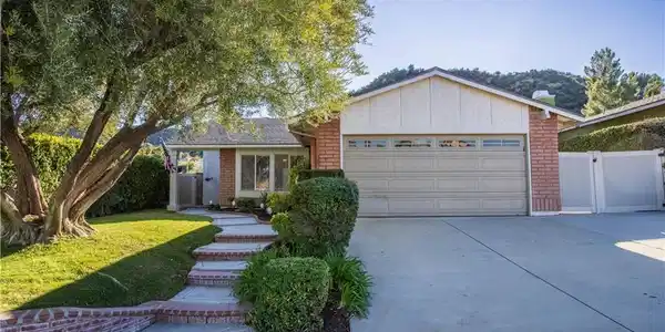 28012 Gold Hill