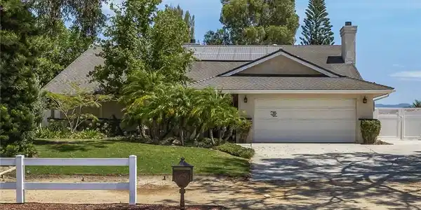 2383 Hialeah Circle