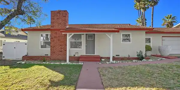 4240 Sierra Avenue