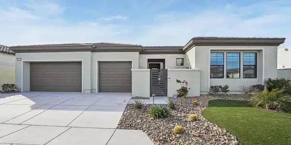 49853 Crescent