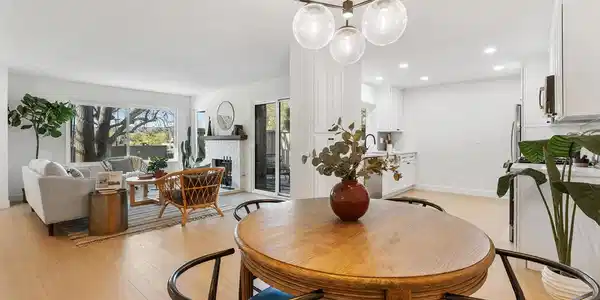 4490 Lubbock Drive