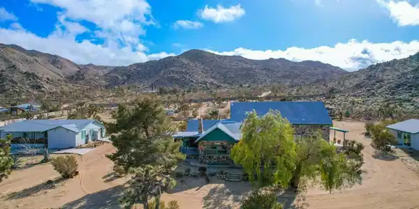 59800 Onaga Trail