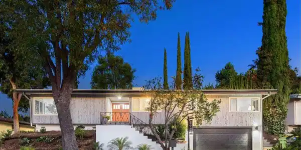 3852 Sherview Drive