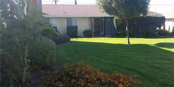 2652 College Lane