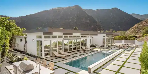 5924 Paseo Canyon Drive