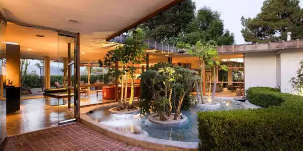 3307 Bonnie Hill Drive