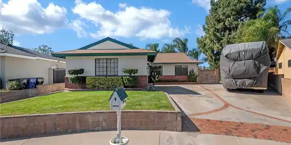 26721 Diaz Drive