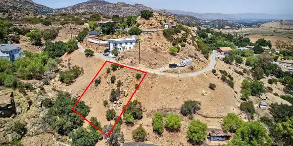 8554 Hillcroft Drive