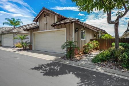1117 Bitterbush Ln