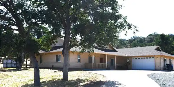 47590 Thunderhill Lane