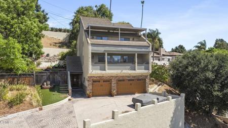 82 Arnaz Drive