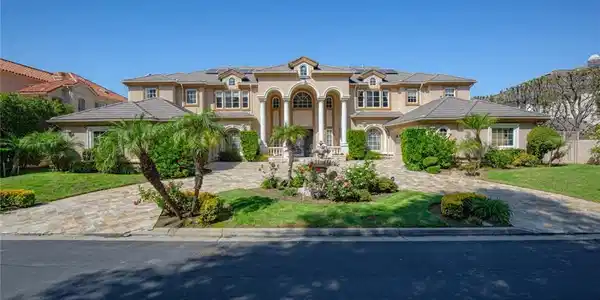 4741 E Copa De Oro Drive
