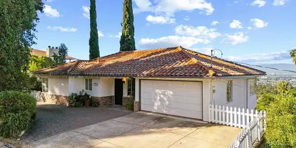 15711 Highland Drive