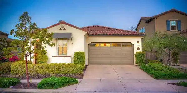 8068 Auberge Circle