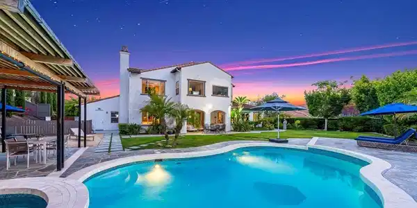 1855 Camino Mojave