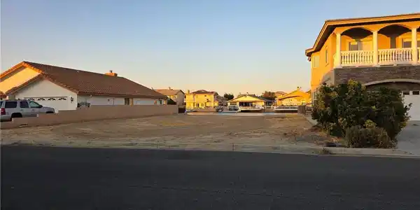 18340 Niagra Dr