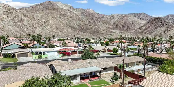 53780 Avenida Diaz