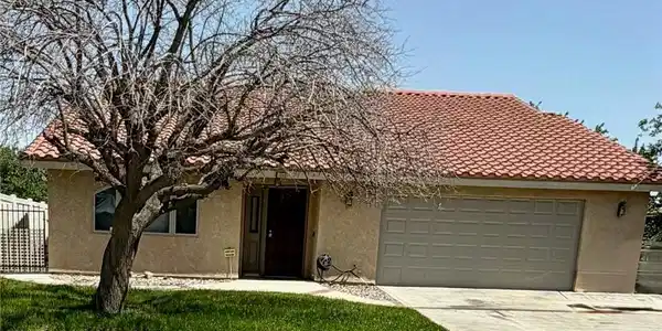 16340 Camelback