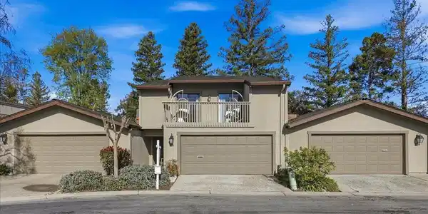 218 Altura Vista