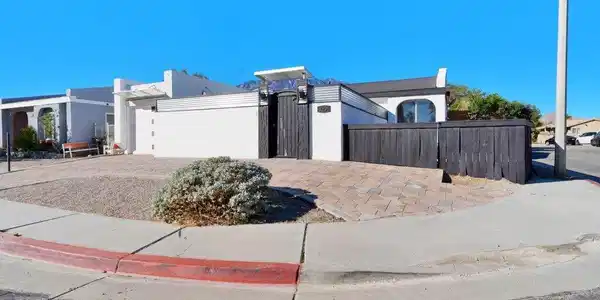 3291 N Sandspring Drive