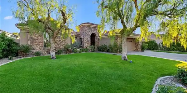 20 Vista Encantada