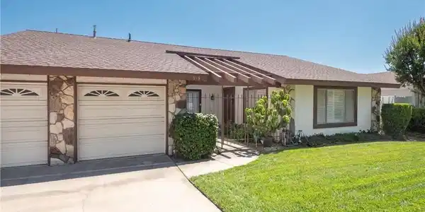 946 Coronado