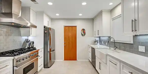 8055 Cinnabar Dr