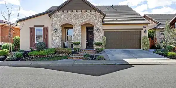 1994 Andalucia Ln