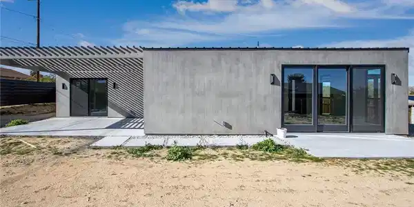 61523 Capilla Drive