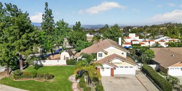 6727 Hawkley Drive