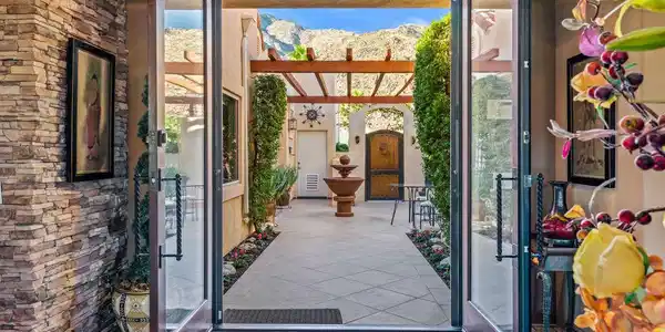 2960 Lantana Court