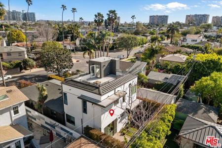1129 Van Buren Avenue