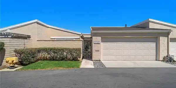 30982 Lucia Lane