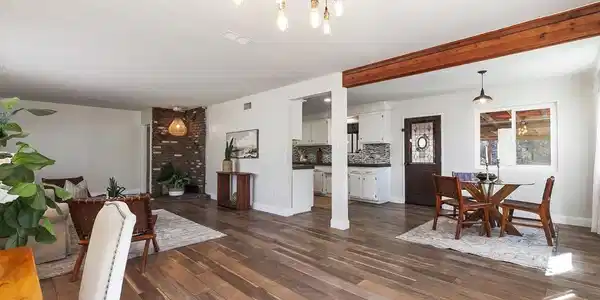 1167 Peutz Valley Rd