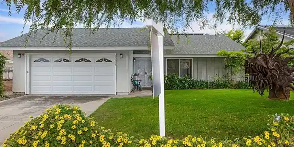 13612 El Mar Ave