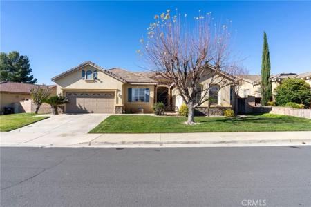 1153 Woodburn