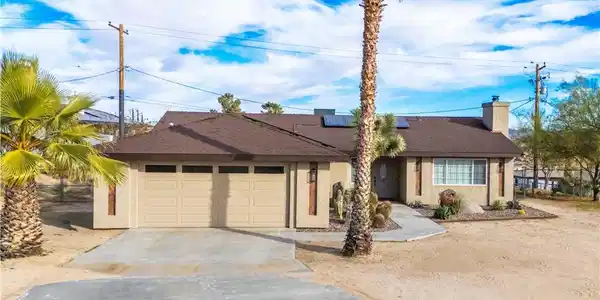 6463 Murrieta Avenue