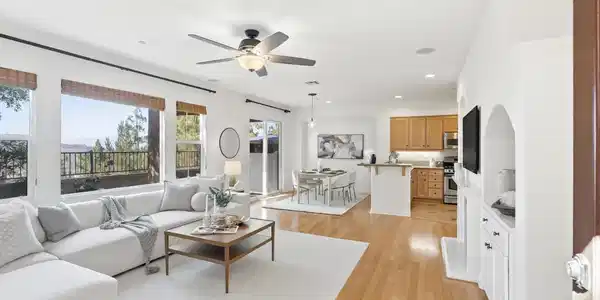 1215 HIGHBLUFF
