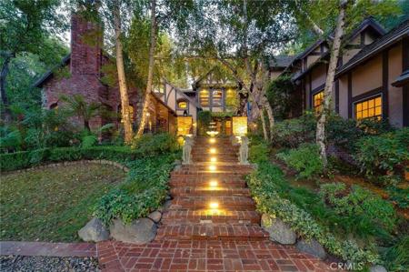 5200 Jessen Drive