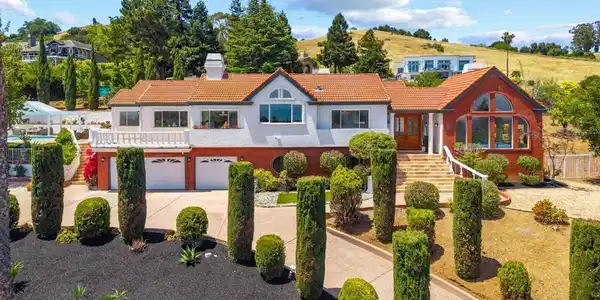 12479 Crayside Lane