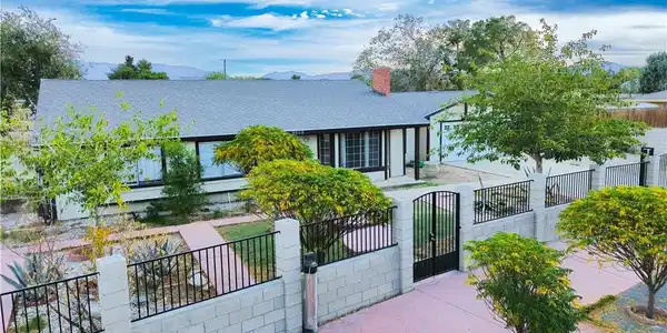 9668 E Avenue R14