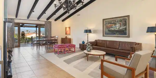 40170 Paseo Lindo