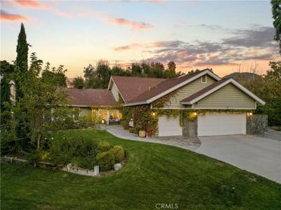 15533 Saddleback Drive