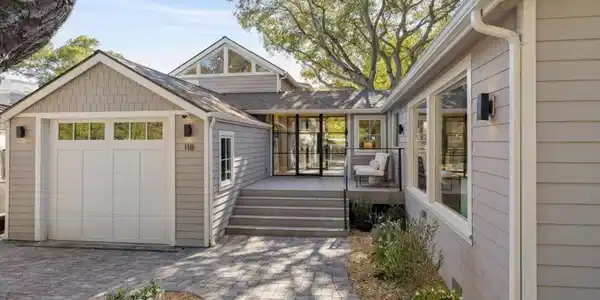 118 Hillside Drive
