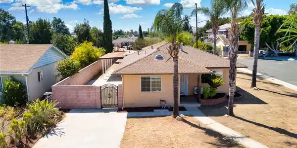 947 Claire Place